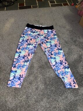 Womens' Coral, Sky Blue & Navy Floral Capri Leggings with Black Waistband